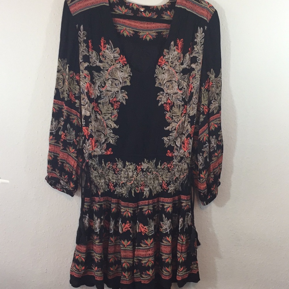Free People Black Floral beautiful Tunic- Size M